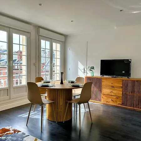 Le Logis Du Roi, Hyper Centre-ville